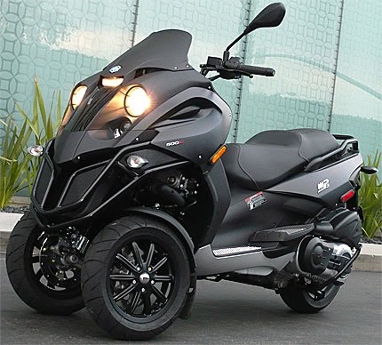 Xe Trung Quốc bị thu giữ vì kiểu dáng giống Piaggio MP3 - 5