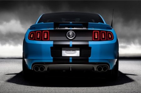 Ấn tượng Ford Shelby GT500 phiên bản 2013 - 9 Ấn tượng Ford Shelby GT500 phiên bản 2013 - 9