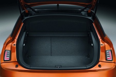 Chào đón Audi A1 bản Sportback 5 cửa - 18 Chào đón Audi A1 bản Sportback 5 cửa - 18