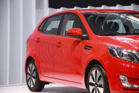 Kia ra mắt xe K2 phiên bản hatchback - 5 Kia ra mắt xe K2 phiên bản hatchback - 5