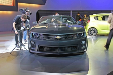 Diện kiến Chevrolet Camaro ZL1 mui trần - 2 Diện kiến Chevrolet Camaro ZL1 mui trần - 2