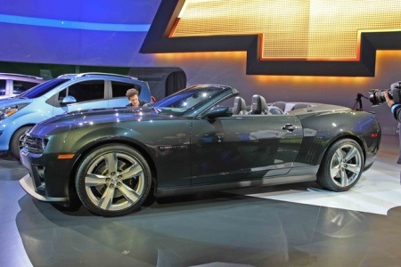 Diện kiến Chevrolet Camaro ZL1 mui trần - 3 Diện kiến Chevrolet Camaro ZL1 mui trần - 3