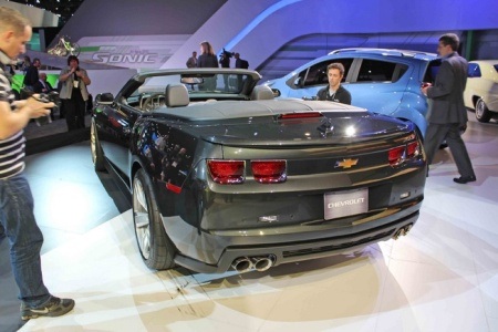 Diện kiến Chevrolet Camaro ZL1 mui trần - 5 Diện kiến Chevrolet Camaro ZL1 mui trần - 5