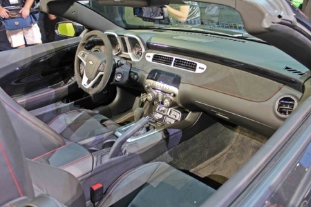 Diện kiến Chevrolet Camaro ZL1 mui trần - 4 Diện kiến Chevrolet Camaro ZL1 mui trần - 4
