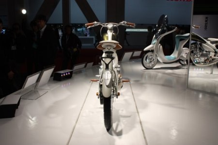 Yamaha Y125 Moegi - Lạ mà quen - 10