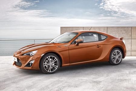 Xe thể thao Toyota GT 86 lộ diện - 4 Xe thể thao Toyota GT 86 lộ diện - 4