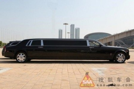 Xe Rolls-Royce Phantom độ phong cách limousine - 6