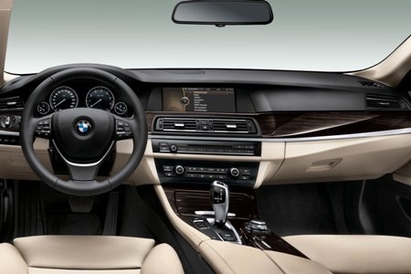 BMW ra mắt xe ActiveHybrid 5 Series - 8 BMW ra mắt xe ActiveHybrid 5 Series - 8
