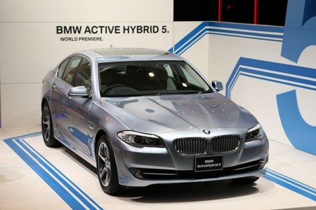 BMW ra mắt xe ActiveHybrid 5 Series - 16 BMW ra mắt xe ActiveHybrid 5 Series - 16