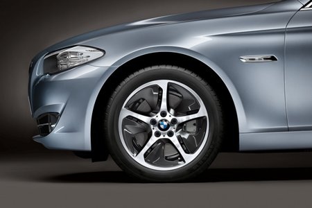 BMW ra mắt xe ActiveHybrid 5 Series - 5 BMW ra mắt xe ActiveHybrid 5 Series - 5