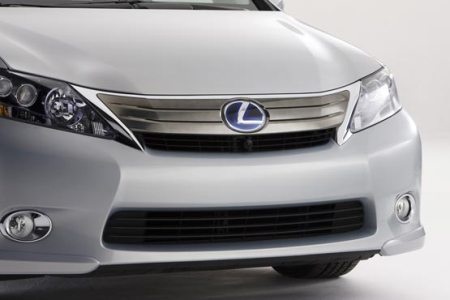 Lexus sẽ không dùng động cơ diesel của BMW - 1