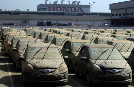 Honda tiêu huỷ hơn 1000 xe ô tô tại Thái Lan - 10 Honda tiêu huỷ hơn 1000 xe ô tô tại Thái Lan - 10