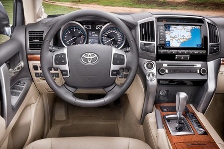Toyota giới thiệu Land Cruiser 2013 bản toàn cầu - 5 Toyota giới thiệu Land Cruiser 2013 bản toàn cầu - 5