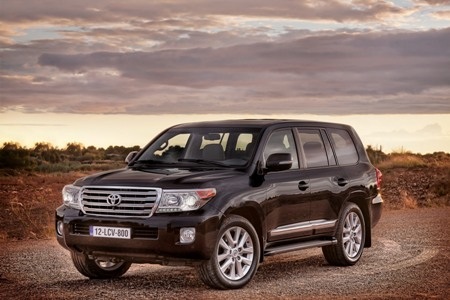 Toyota giới thiệu Land Cruiser 2013 bản toàn cầu - 1 Toyota giới thiệu Land Cruiser 2013 bản toàn cầu - 1