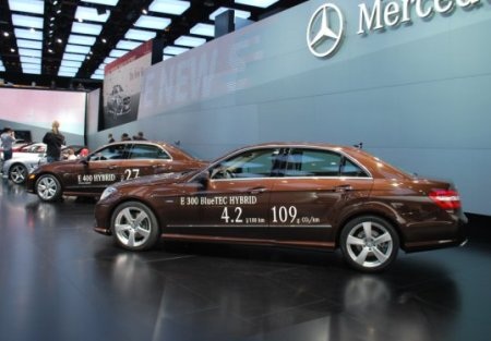 Được mùa xe hybrid và xe chạy điện - 7 Được mùa xe hybrid và xe chạy điện - 7