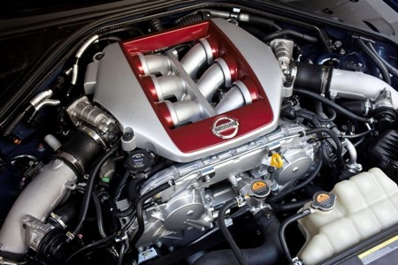 Cận cảnh siêu xe Nissan GT-R phiên bản mới - 4 Cận cảnh siêu xe Nissan GT-R phiên bản mới - 4