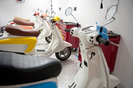 Nhập khẩu ô tô vào Việt Nam năm 2011 chỉ tăng nhẹ - 2