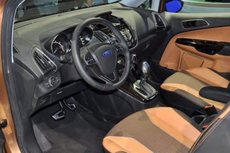 Ford B-Max lộ diện trước “giờ G” - 6