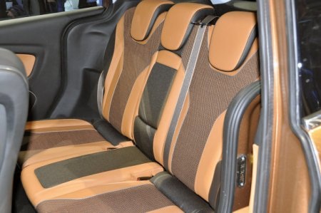 Ford B-Max lộ diện trước “giờ G” - 8