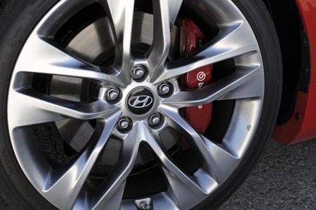 Hyundai báo giá xe Genesis Coupe 2013 - 6 Hyundai báo giá xe Genesis Coupe 2013 - 6