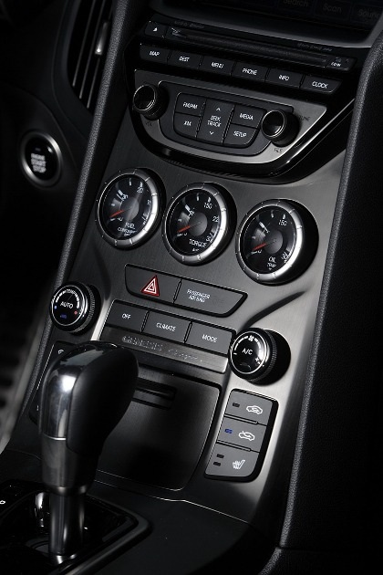 Hyundai báo giá xe Genesis Coupe 2013 - 13 Hyundai báo giá xe Genesis Coupe 2013 - 13