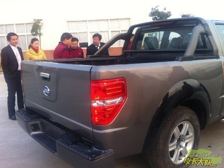 JAC 4R3 - Bản sao của Ford F-150 - 5 JAC 4R3 - Bản sao của Ford F-150 - 5