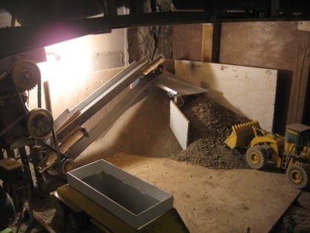 Câu chuyện của người xây hầm bằng xe mô hình R/C - 6