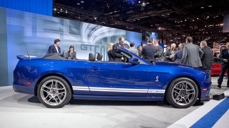Ford bất ngờ ra mắt Shelby GT500 phiên bản mui trần  - 9