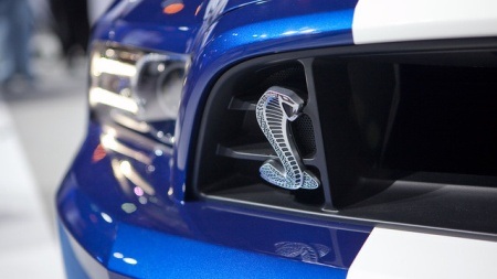 Ford bất ngờ ra mắt Shelby GT500 phiên bản mui trần  - 3