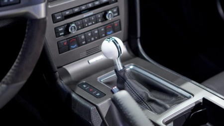 Ford bất ngờ ra mắt Shelby GT500 phiên bản mui trần  - 11