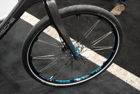 Bộ đôi xe đạp giá “khủng” của Porsche - 4 Bộ đôi xe đạp giá “khủng” của Porsche - 4