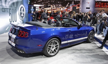 Ford bất ngờ ra mắt Shelby GT500 phiên bản mui trần  - 15
