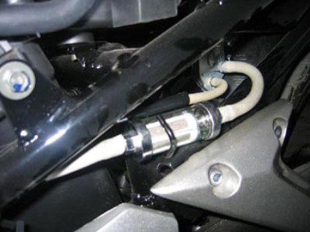 Tiết kiệm xăng: Đừng dại lắp thiết bị, dùng phụ gia - 1