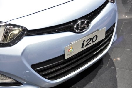 Hyundai trình làng xe i20 thế hệ mới - 3 Hyundai trình làng xe i20 thế hệ mới