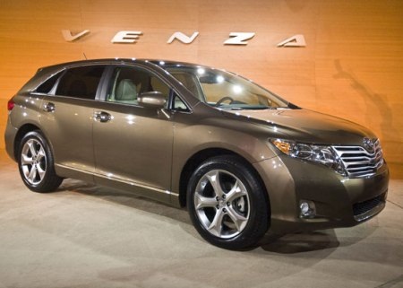 Toyota triệu hồi 11 nghìn xe tại Hàn Quốc - 1 Toyota thu hồi xe Camry và Venza