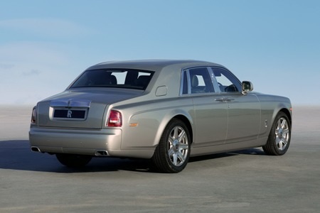 Một số thay đổi trên Rolls-Royce Phantom phiên bản mới - 8 Một số thay đổi trên Rolls-Royce Phantom phiên bản mới