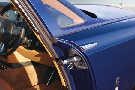 Một số thay đổi trên Rolls-Royce Phantom phiên bản mới - 17 Một số thay đổi trên Rolls-Royce Phantom phiên bản mới