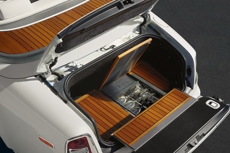 Một số thay đổi trên Rolls-Royce Phantom phiên bản mới - 30 Một số thay đổi trên Rolls-Royce Phantom phiên bản mới