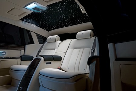 Một số thay đổi trên Rolls-Royce Phantom phiên bản mới - 14 Một số thay đổi trên Rolls-Royce Phantom phiên bản mới