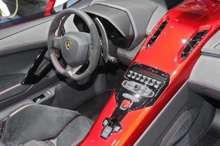 Lamborghini Aventador J - Hàng độc, giá “khủng” - 8 Lamborghini Aventador J - Hàng độc, giá “khủng”