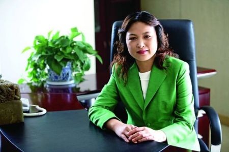 Chân dung nữ doanh nhân đưa ô tô Trung Quốc vào châu Âu