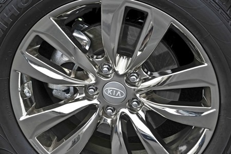 Kia Sorento phiên bản 2013 có gì mới? - 6 Kia Sorento phiên bản 2013 có gì mới?