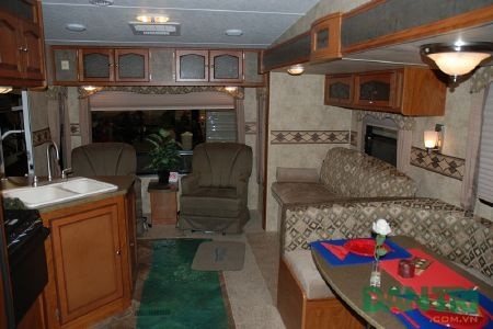 Khám phá những chiếc xe camping tiện nghi - 7 Khám phá những chiếc xe camping tiện nghi