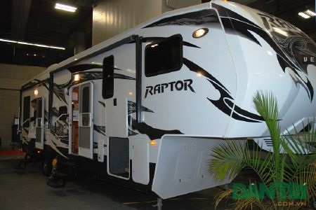 Khám phá những chiếc xe camping tiện nghi - 2 Khám phá những chiếc xe camping tiện nghi