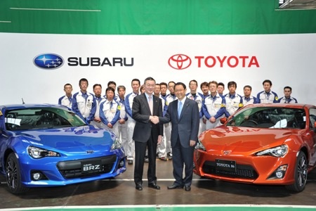 Toyota GT86 mới sẽ phát triển từ Mazda Miata? - 2 Subaru bắt đầu sản xuất xe BRZ và Toyota 86