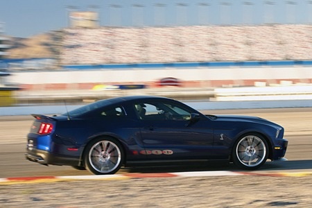 Mustang Shelby 1000 - Ước mơ của mọi tín đồ tốc độ - 3 Mustang Shelby 1000 - Ước mơ của mọi tín đồ tốc độ