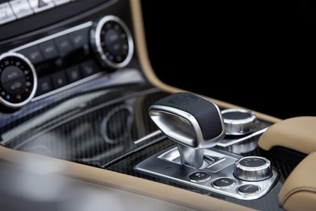 Mercedes SL65 AMG phiên bản mới mạnh mẽ hơn - 15 Mercedes SL65 AMG phiên bản mới mạnh mẽ hơn