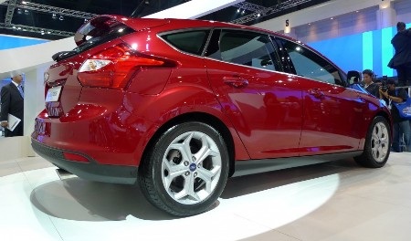 Ford Focus thế hệ mới vẫn dùng động cơ Duratec - 14 Ford Focus thế hệ mới vẫn dùng động cơ Duratec