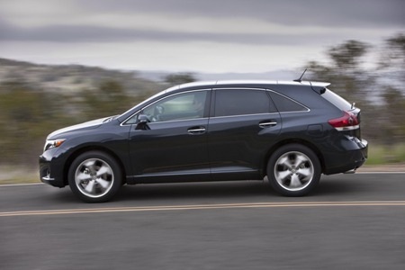 Thay đổi nhỏ ở xe Toyota Venza phiên bản mới 2013 - 7 Thay đổi nhỏ ở xe Toyota Venza phiên bản mới 2013