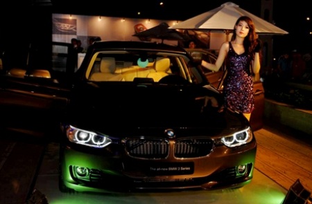 Xe BMW 3-series phiên bản 2012 có mặt tại Việt Nam - 3 Xe BMW 3-series phiên bản 2012 có mặt tại Việt Nam